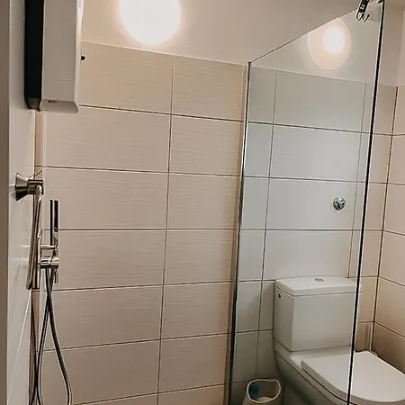 Wohnen Im 3 Laendereck! Essen, Muelheim, Oberhausen. Bseg Lägenhet *