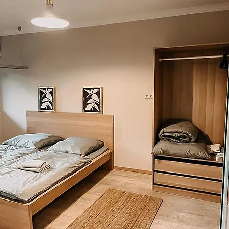 Wohnen Im 3 Laendereck! Essen, Muelheim, Oberhausen. Bseg شقة