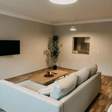 Wohnen Im 3 Laendereck! Essen, Muelheim, Oberhausen. Bseg